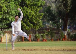 Shreyas Talpade to star in the biopic of this inspiring IPL cricket player