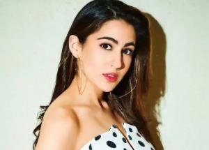 Sara Ali Khan makes an awesome announcement!!