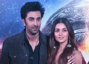 Ranbir Kapoor and Alia Bhatt’s wedding date changed?! Here are the details 