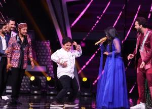 Pratyush Anand surprises everyone with his hilarious and cute belly dancing on Sony Entertainment Television's Superstar Singer 2