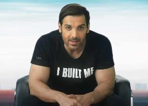 ‘﻿Pathaan brings back the old John Abraham from Dhoom!’