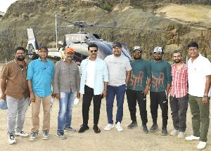 RC15: Ramcharan, Director Shankar wrap up the first schedule!