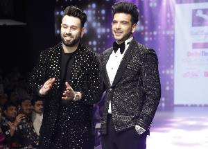 Karan Kundrra turns showstopper for designer Mayank Chawla